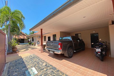 Villa in Pran Buri, Thailand 4 Schlafzimmer № 168365 - Foto 10