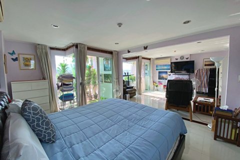 Condominio de 1 dormitorio en Hua Hin, Tailandia № 168366 - foto 16