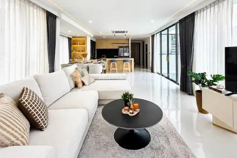 House in Chalong, Thailand 3 bedrooms № 233121 - photo 3