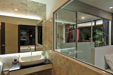 Condominio de 2 dormitorios en Phuket, Tailandia № 154712 - foto 12