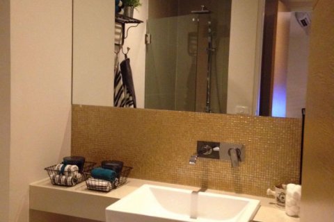 Condominio de 2 dormitorios en Watthana, Bangkok, Tailandia № 48187 - foto 9