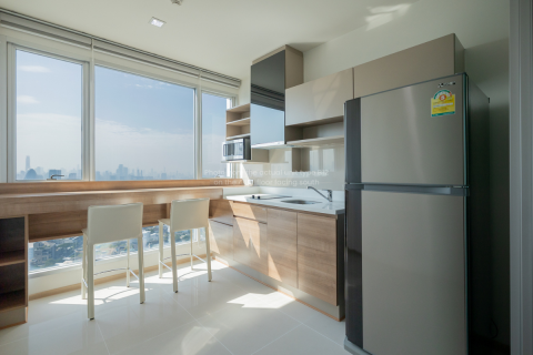 Estudio en el condominio en Phaya Thai, Bangkok, Tailandia № 168948 - foto 3