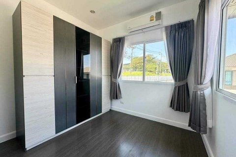 House in Phuket, Thailand 4 bedrooms № 169658 - photo 9