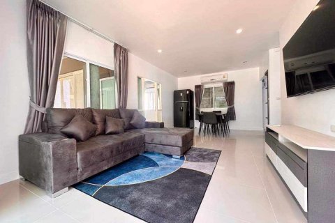 House in Phuket, Thailand 4 bedrooms № 169658 - photo 12