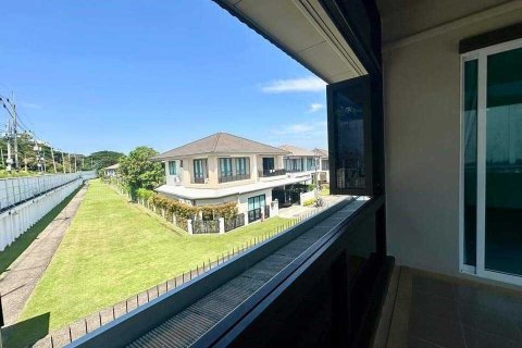 House in Phuket, Thailand 4 bedrooms № 169658 - photo 10