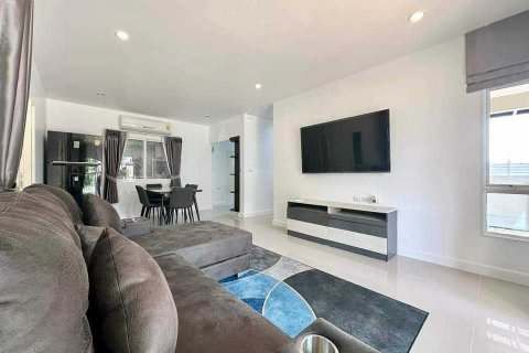 House in Phuket, Thailand 4 bedrooms № 169658 - photo 4
