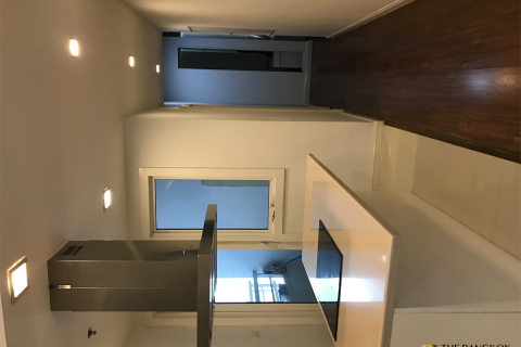 Condominio de 2 dormitorios en Bangkok, Tailandia № 210175 - foto 7