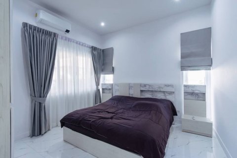 Chalet de 2 dormitorios en Hua Hin, Tailandia № 153805 - foto 10