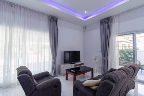 Chalet de 2 dormitorios en Hua Hin, Tailandia № 153805 - foto 6