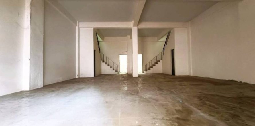 Local comercial 680 m2 en Pattaya, Tailandia № 153810