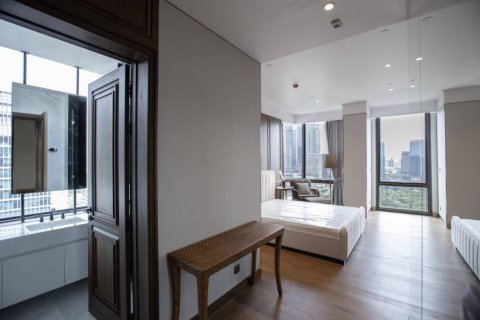 Ático de 3 dormitorios en Bangkok, Tailandia № 153809 - foto 6