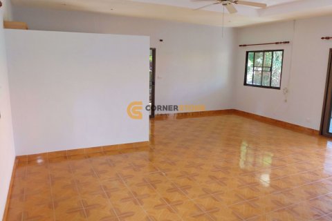 Estudio en Pattaya, Tailandia № 26356 - foto 18
