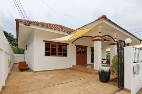 Chalet de 2 dormitorios en Hua Hin, Tailandia № 168405