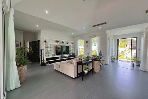 Chalet de 3 dormitorios en Hua Hin, Tailandia № 168401 - foto 20