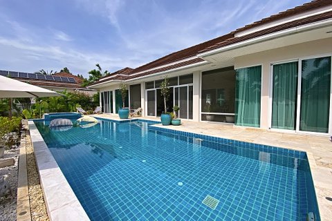 Chalet de 3 dormitorios en Hua Hin, Tailandia № 168401
