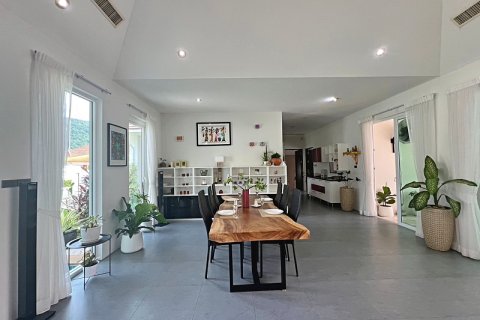 Chalet de 3 dormitorios en Hua Hin, Tailandia № 168401 - foto 22