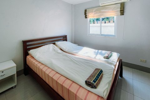 Adosado de 3 dormitorios en Hua Hin, Tailandia № 138016 - foto 19