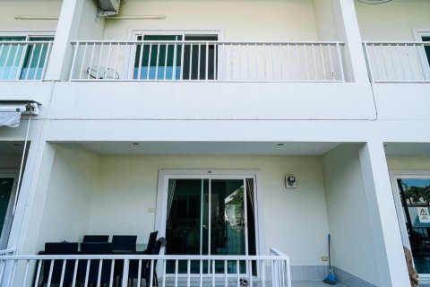 Adosado de 3 dormitorios en Hua Hin, Tailandia № 138016 - foto 3