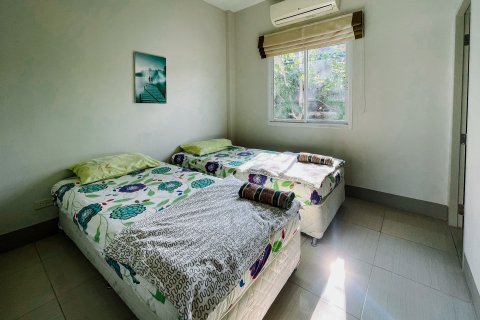 Adosado de 3 dormitorios en Hua Hin, Tailandia № 138016 - foto 22