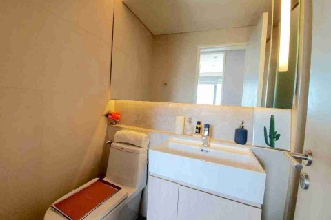 Eigentumswohnung in Bangkok, Thailand, 2 Schlafzimmer  № 183359 - Foto 8