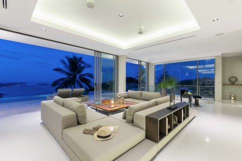 Casa de 7 dormitorios en Surat Thani, Tailandia № 181086 - foto 8