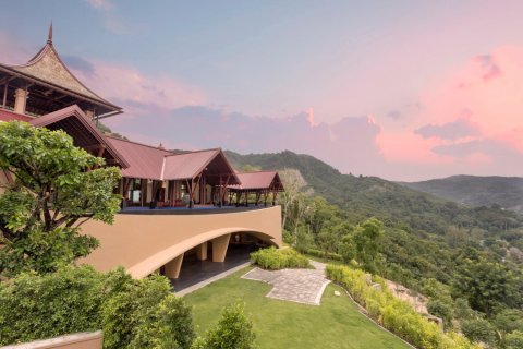 Casa de 6 dormitorios en Kamala, Tailandia № 181081 - foto 20