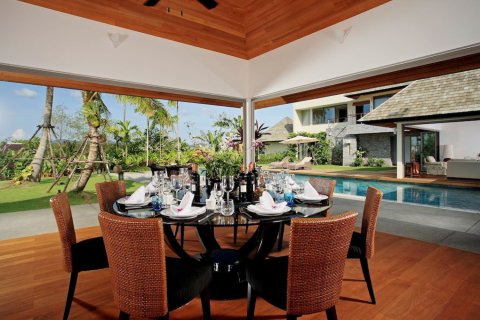 Casa de 5 dormitorios en Phuket, Tailandia № 181082 - foto 29