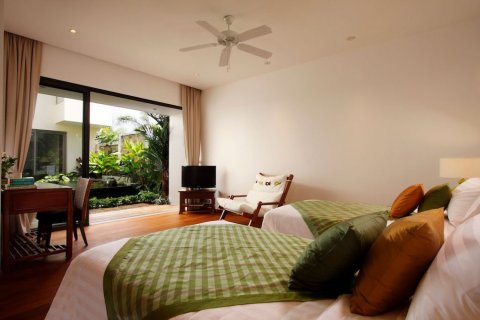 Casa de 5 dormitorios en Phuket, Tailandia № 181082 - foto 7
