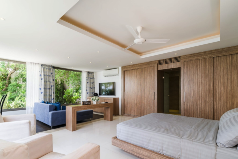 Casa de 5 dormitorios en Surat Thani, Tailandia № 181083 - foto 6