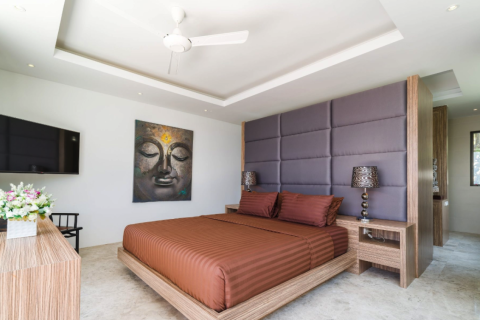 Casa de 5 dormitorios en Surat Thani, Tailandia № 181083 - foto 5
