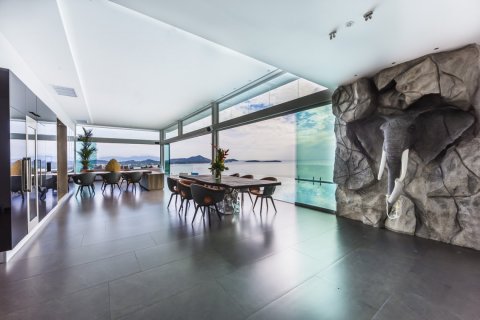 Casa de 6 dormitorios en Surat Thani, Tailandia № 181084 - foto 22
