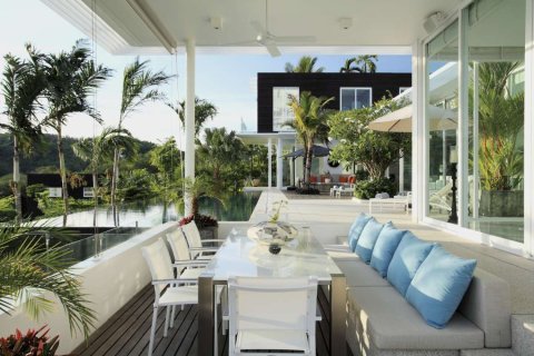Casa de 5 dormitorios en Phuket, Tailandia № 181085 - foto 17