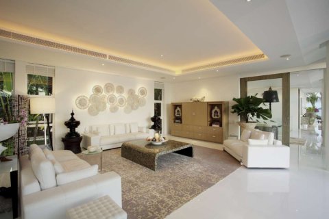 Casa de 5 dormitorios en Phuket, Tailandia № 181085 - foto 23