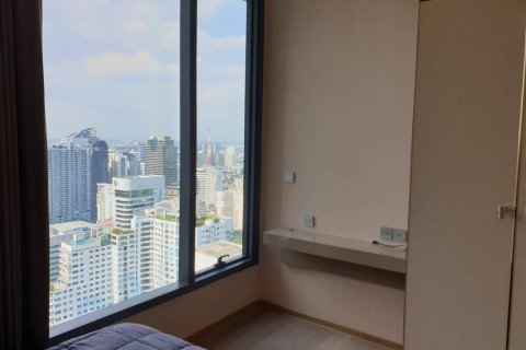 Condominio de 2 dormitorios en Watthana, Bangkok, Tailandia № 172105 - foto 10