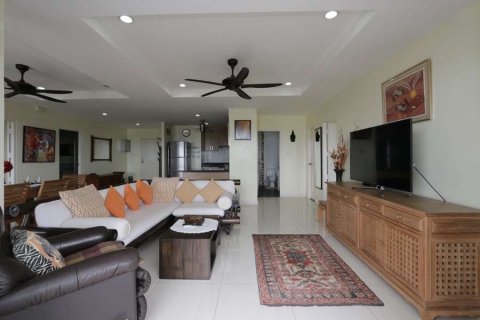 Condominio de 3 dormitorios en Chiang Mai, Tailandia № 220503