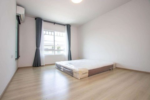 Casa de 2 dormitorios en Chiang Mai, Tailandia № 220499 - foto 7