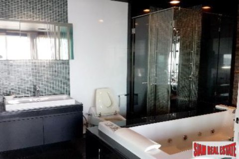 Apartamento de 2 dormitorios en Pattaya, Tailandia № 202541 - foto 5