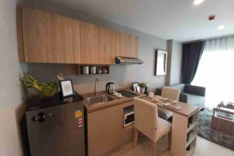 Condominio de 1 dormitorio en Bangkok, Tailandia № 208800 - foto 30