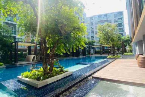 Condominio de 1 dormitorio en Bangkok, Tailandia № 208800 - foto 17