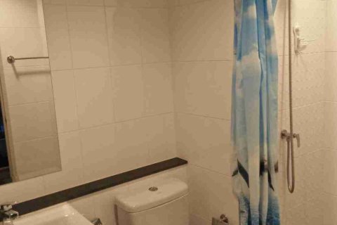 Estudio en el condominio en Bangkok, Tailandia № 208799 - foto 8