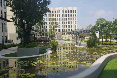 Estudio en el condominio en Bangkok, Tailandia № 208799 - foto 4