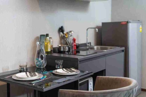 Condominio de 1 dormitorio en Bangkok, Tailandia № 208797 - foto 9