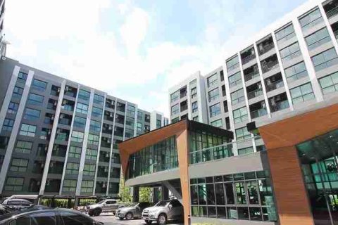 Condominio de 1 dormitorio en Bangkok, Tailandia № 208797 - foto 4
