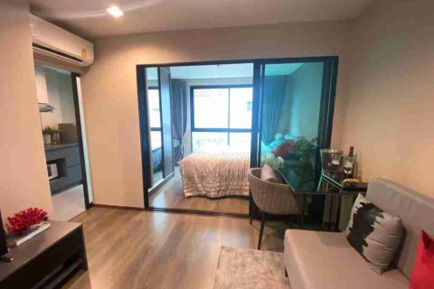 Condominio de 1 dormitorio en Bangkok, Tailandia № 208796 - foto 15