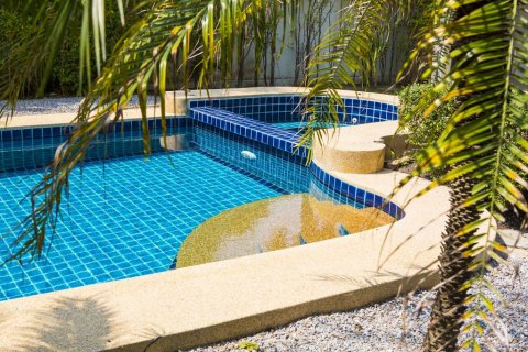 Casa de 4 dormitorios en Hua Hin, Tailandia № 66823 - foto 17