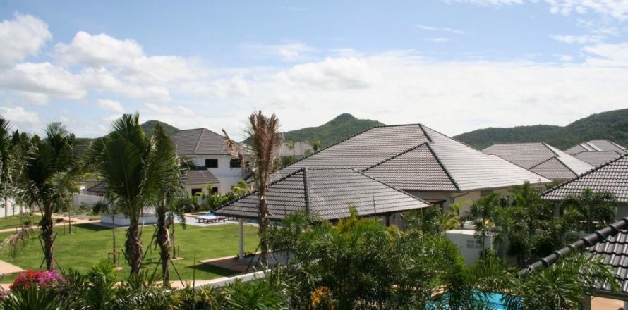 Casa de 4 dormitorios en Hua Hin, Tailandia № 66823