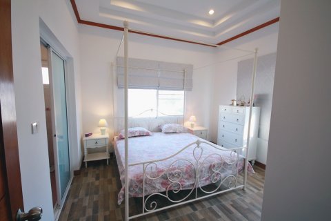 Casa de 3 dormitorios en Hua Hin, Tailandia № 66824 - foto 11