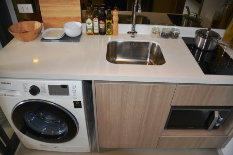 Condominio de 1 dormitorio en Bangkok, Tailandia № 66822 - foto 6