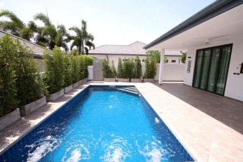 Casa de 3 dormitorios en Hua Hin, Tailandia № 66825 - foto 2