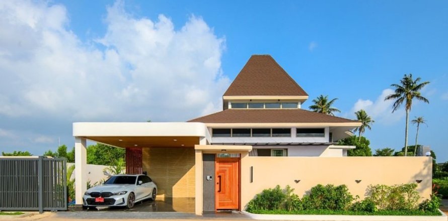 Chalet de 3 dormitorios en Chalong, Tailandia № 179424